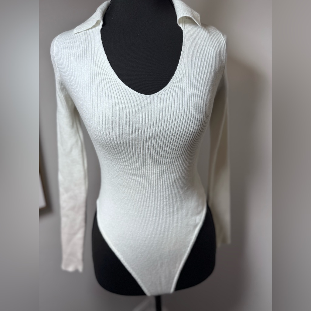 Love Tree Cream Ribbed V-Neck Bodysuit
